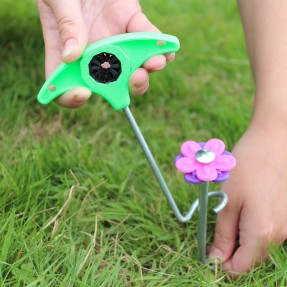 Daisy Pegs and Groundsheet Peg Puller & Cleaner
